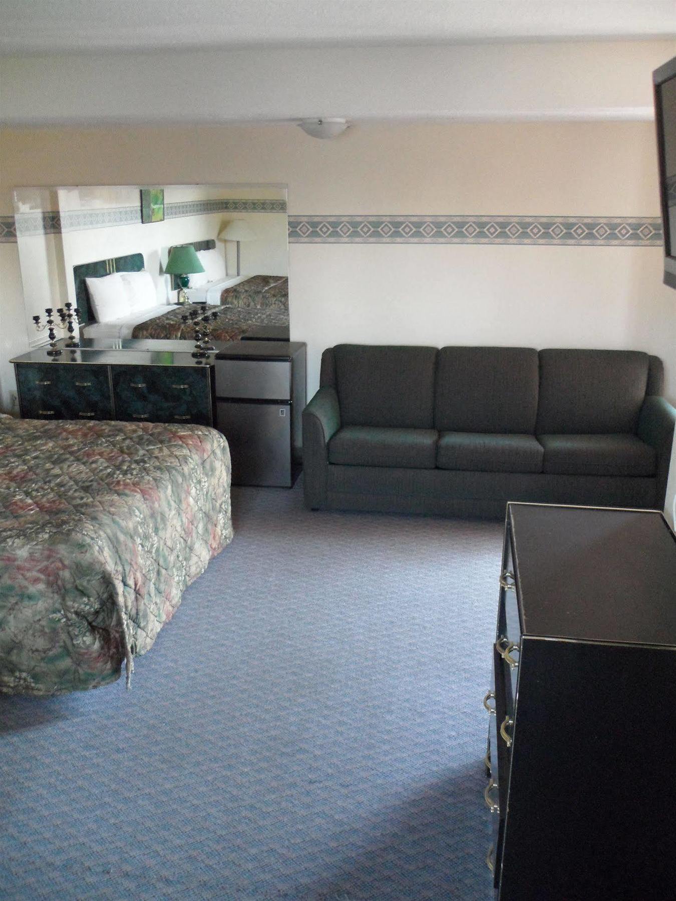 Scottish Inn Near The Falls And Casino ไนแอการาฟอลส์ ภายนอก รูปภาพ