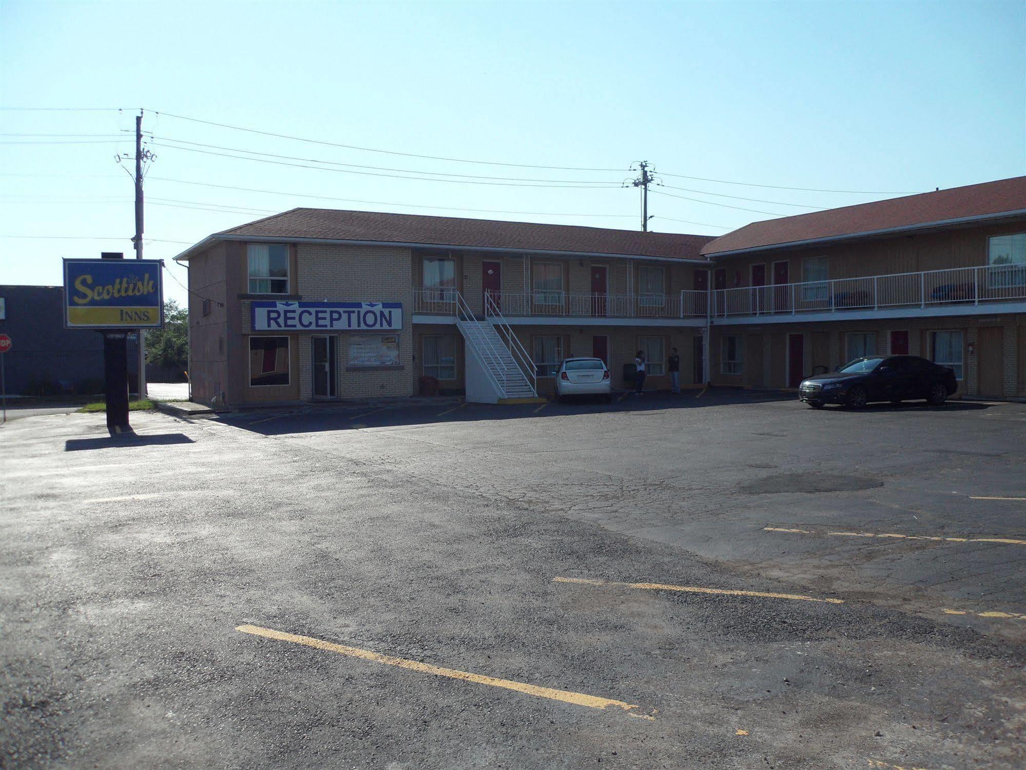Scottish Inn Near The Falls And Casino ไนแอการาฟอลส์ ภายนอก รูปภาพ