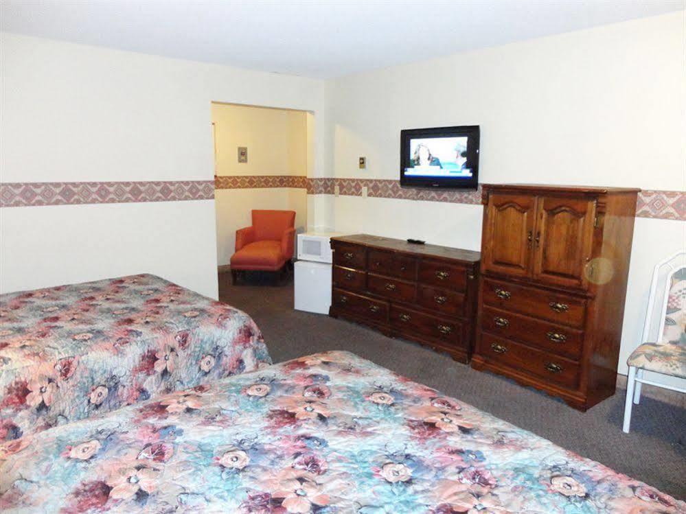 Scottish Inn Near The Falls And Casino ไนแอการาฟอลส์ ภายนอก รูปภาพ